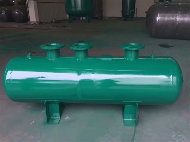 洛龙洛龙洛龙蒸汽分气缸1.jpeg